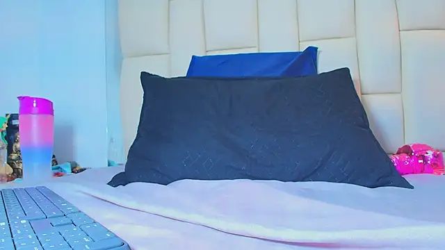 mss_mar's cam snapshot