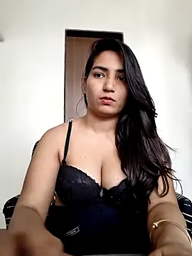 Its_Gayatri's cam snapshot