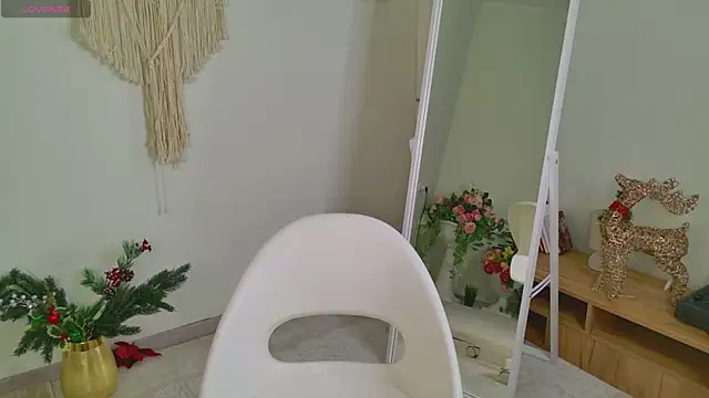 Helena_Amour's cam snapshot