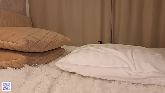 KeilaJeschon's cam snapshot