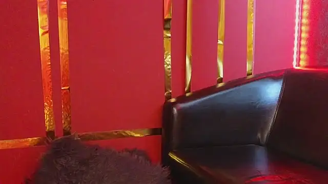 alissa4blonde's cam snapshot