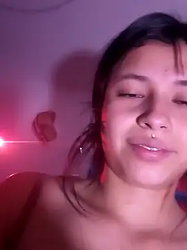 petite_coral's cam snapshot