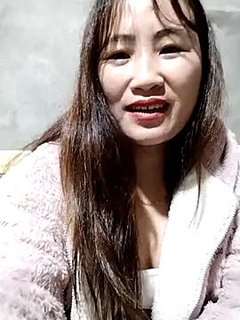 emini-xx's cam snapshot