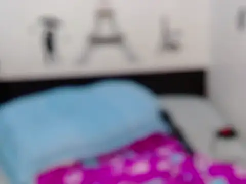 BabyChloe_'s cam snapshot