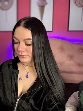 Megaan__More's cam snapshot