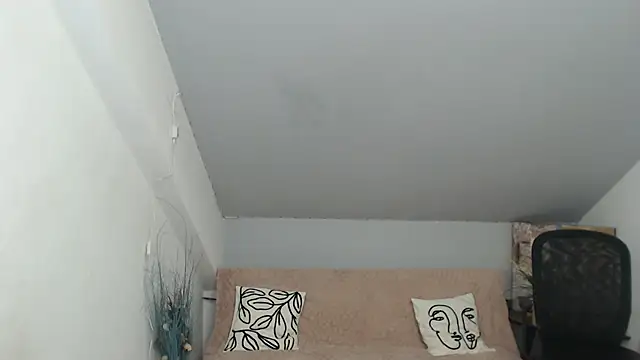 BrendaSkye's cam snapshot