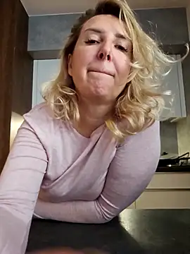 MariaRichi_'s cam snapshot