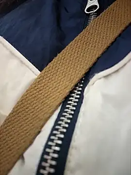 Izabella_Bella live sex cam