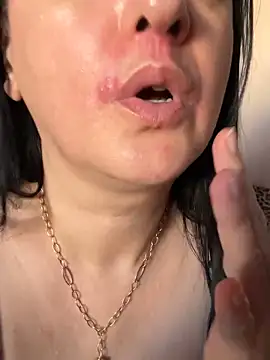 TriumphLove's cam snapshot