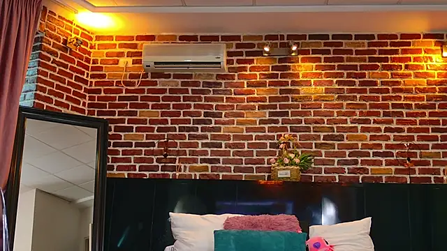 MeganSin_'s cam snapshot