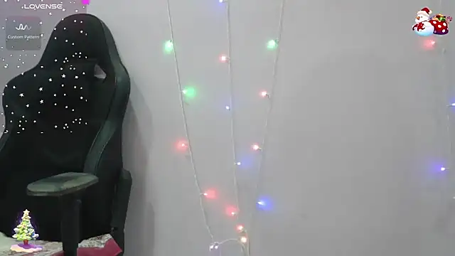 Trishas_Stream's cam snapshot