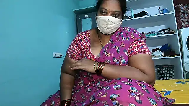 Honey__baby_'s cam snapshot