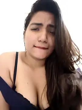 Its_Gayatri's cam snapshot