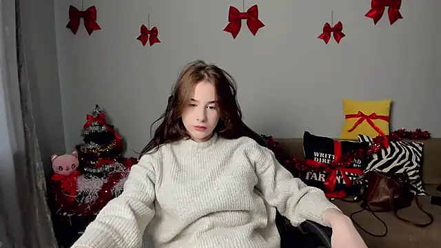 MoonShineShine's cam snapshot