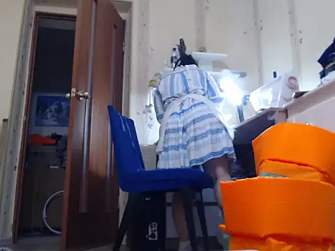 Alma44's cam snapshot