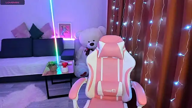 Queen_baby's cam snapshot