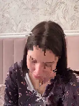 KikiWatson's cam snapshot