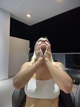 -Sexy_Barbie-'s cam snapshot