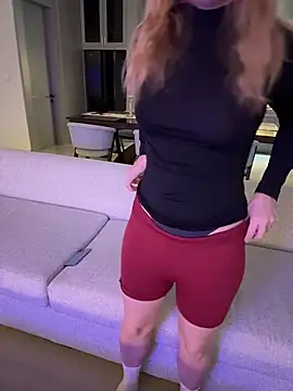 Nura_n_Sarah's cam snapshot