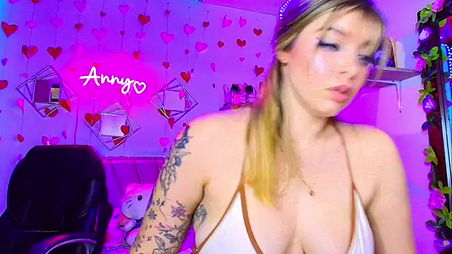 Anny_Hurtado's cam snapshot