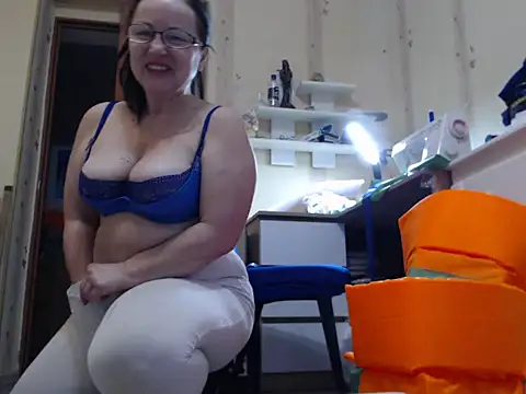 Alma44's cam snapshot