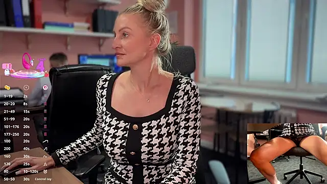 legsLONG's cam snapshot