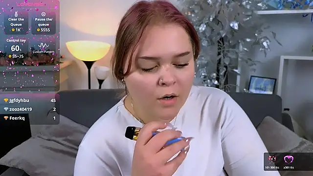 Erica__Alta's cam snapshot