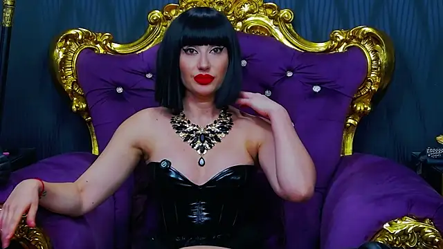 LaraMaeve's cam snapshot