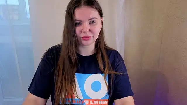 Cutie_Curvy's cam snapshot