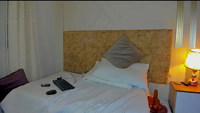 angelinarouse_'s cam snapshot