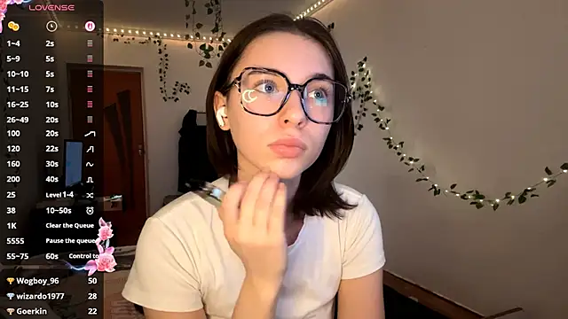 LilithFlamey's cam snapshot