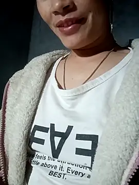 nangmo's cam snapshot