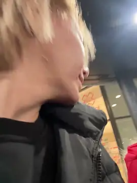 tanyagrey's cam snapshot