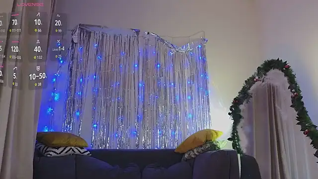 yes_Alice's cam snapshot