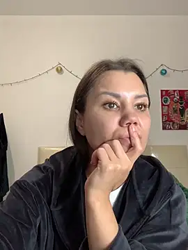 MiraMiss's cam snapshot