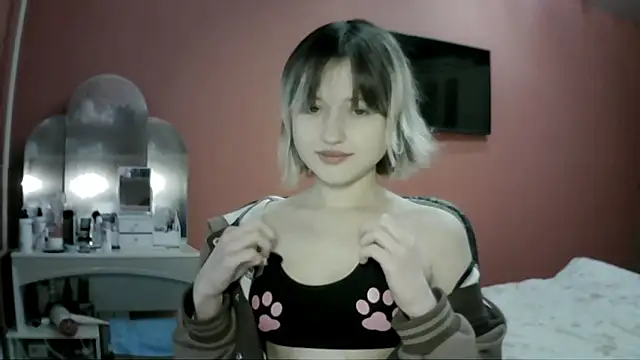 SkylaPorter's cam snapshot