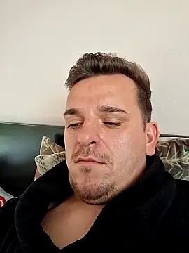 Huge_cock22cm's cam snapshot