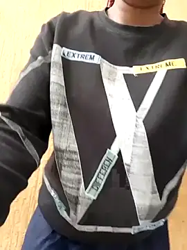 Broan_me's cam snapshot