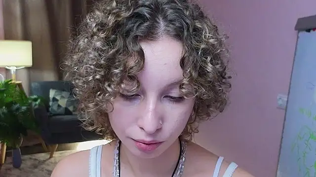 Mary_Wohlberg's cam snapshot