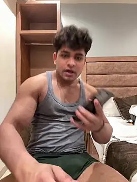 Vihaaanfucks live sex cam