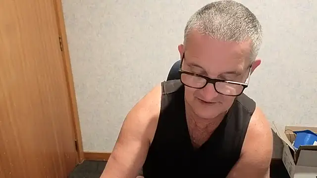 daddy_man's cam snapshot