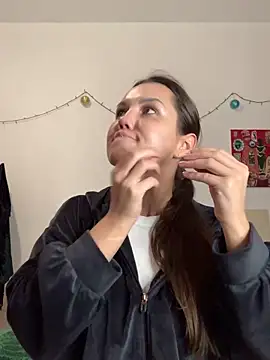 MiraMiss's cam snapshot