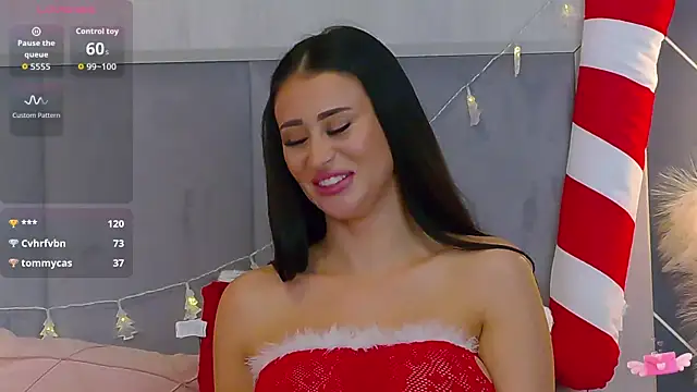 EmyLaveau's cam snapshot