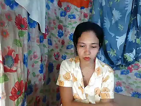 PinaySkinnyGirl's cam snapshot