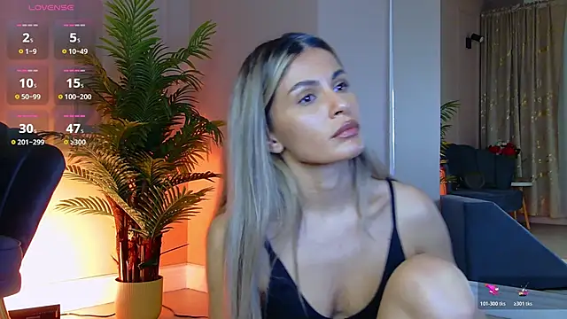 Avril_Cyrus's cam snapshot