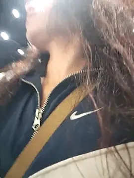 Izabella_Bella live sex cam