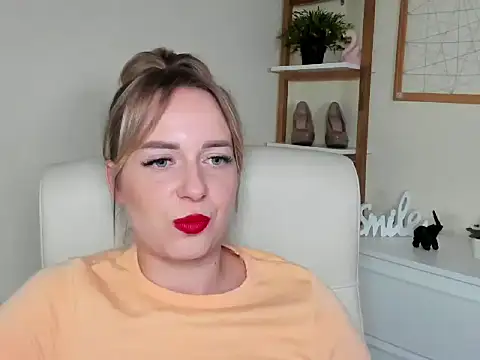 Karenblond's cam snapshot