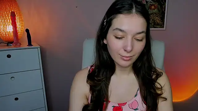 Meagn_Extasy's cam snapshot