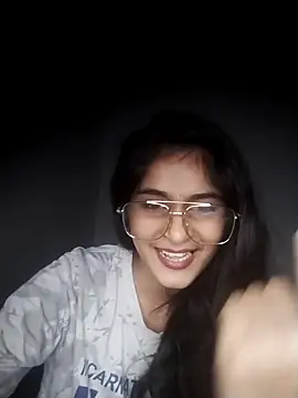 Sexey-Puja's cam snapshot