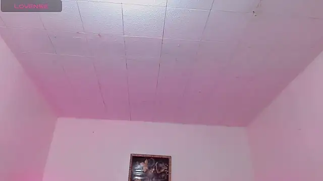 AdharaaMoon live sex cam